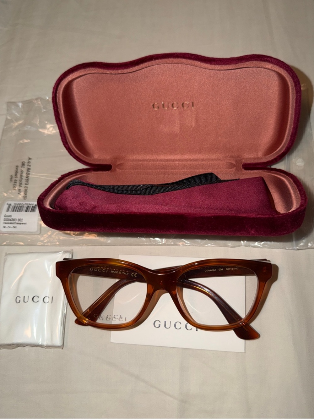 Gucci Brown Tortoiseshell Cat-Eye Glasses with Burgundy Velvet Case